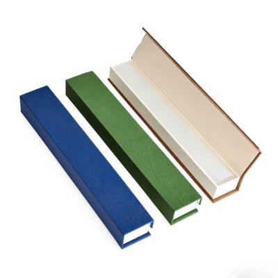 Πολυτελές Μονόχρωμο Ορθογώνιο Κουτί Θυμιάματος Clamshell Προσαρμοσμένη Συσκευασία Χαρτιού Kraft Για Δώρα Άκαμπτα Κουτιά Επένδυση Σφουγγαριού Σφράγιση