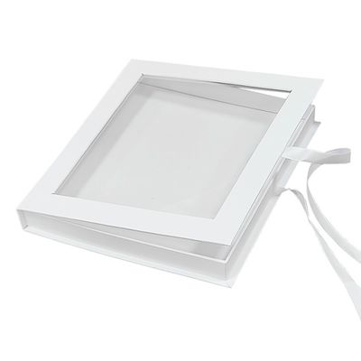 Τετράγωνο βιβλίο σχήμα PVC Διαφανές επάνω παράθυρο Μαγνητικό χαρτόνι συσκευασία κουτί με κορδέλα
