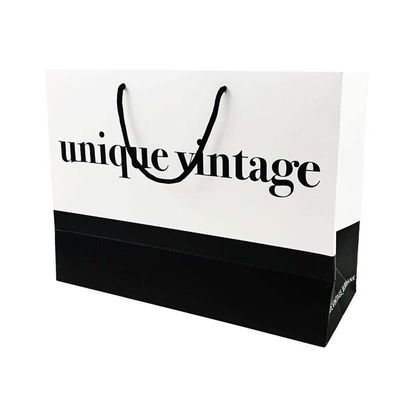 OEM Προσαρμοσμένα σχέδια Luxury Matte Gift Shopping Paper Bag με λογότυπο για ρούχα παπούτσια