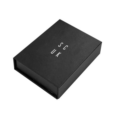 Προσαρμοσμένο λογότυπο Luxury Black Cardboard Smart Watch Magnetic Gift Packaging Box Ατομικό ρολόι με φουσκωτή επένδυση