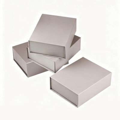 Luxury Custom Skincare Rigid Paperboard Boxes cardboard Magnetic Closure gift box Recyclable Reusable Gift Boxes for Cosmetics Candle Wallet Use