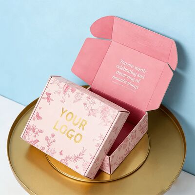 Προσαρμοσμένα από τον Κατασκευαστή Οικολογικά Φιλικά Κυματοειδή Χαρτονένια Κουτιά Αποστολής για Αποστολή Ενδυμάτων