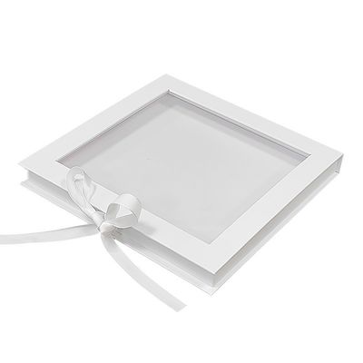 Τετράγωνο βιβλίο σχήμα PVC Διαφανές επάνω παράθυρο Μαγνητικό χαρτόνι συσκευασία κουτί με κορδέλα