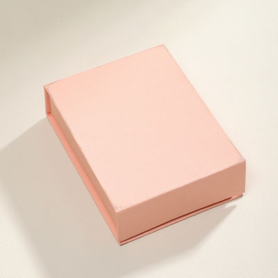 Προσαρμοσμένο χρώμα Λογότυπο Ροζ High End Πλαστικό κουτί Χρώμα Spot Logistics Μαγνητικά κοσμήματα